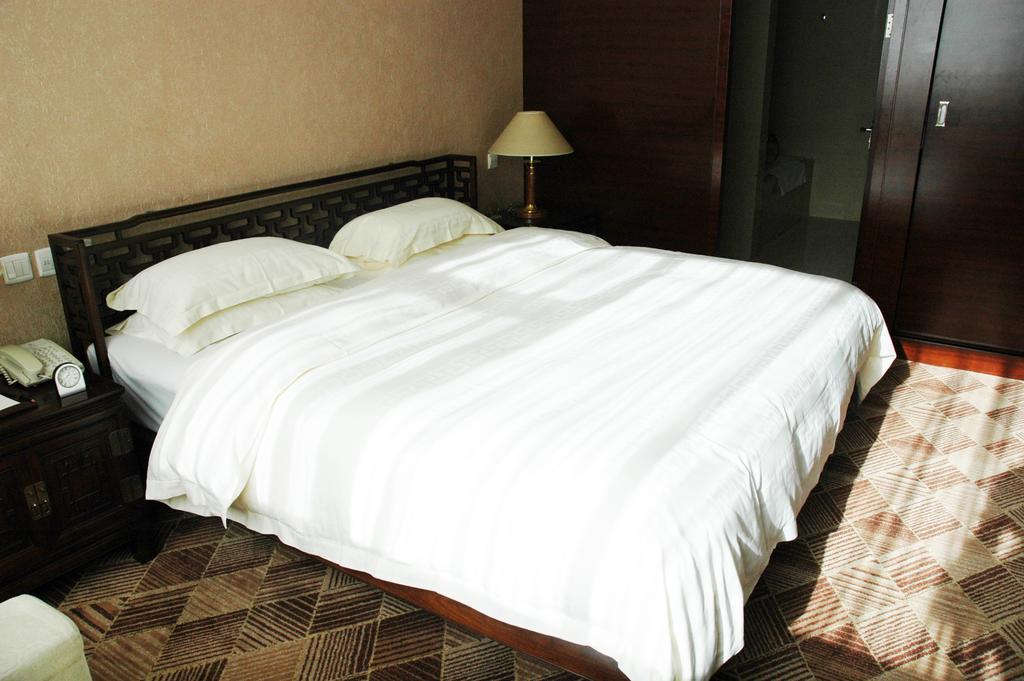 Datong Garden Hotel חדר תמונה
